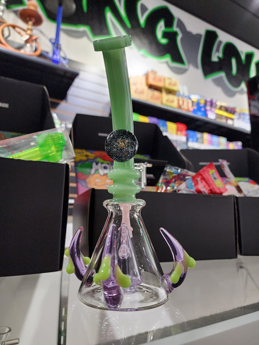 Alien Special Glass Bong